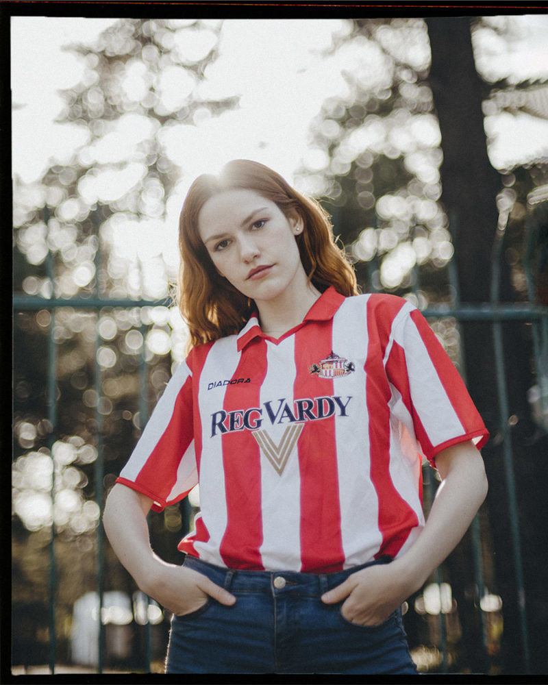 最经典好看的足球队服,美少女足球队服