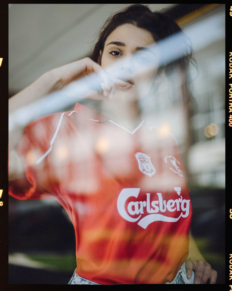 最经典好看的足球队服,美少女足球队服