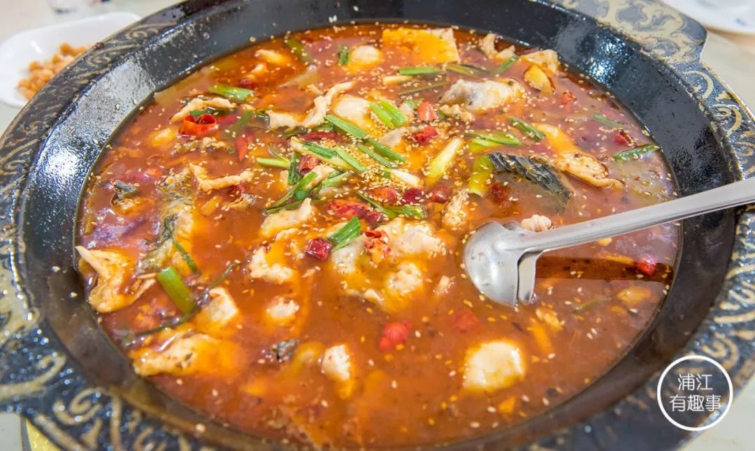 那些尝一口就忘不掉的特色鱼美食,连汤都不放过的酸菜鱼