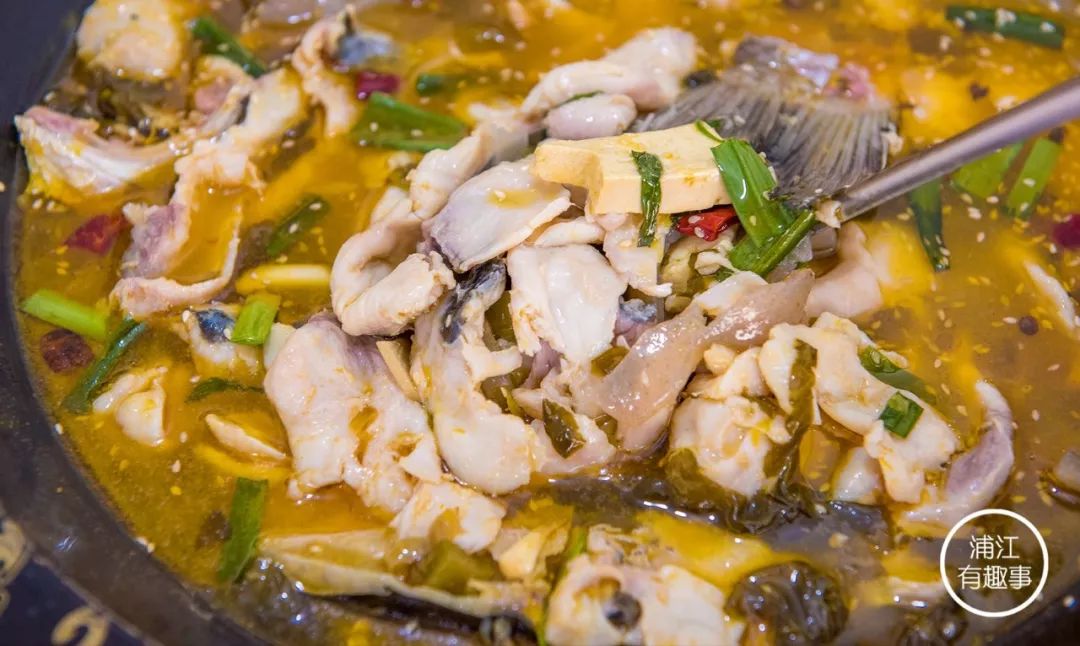 那些尝一口就忘不掉的特色鱼美食,连汤都不放过的酸菜鱼