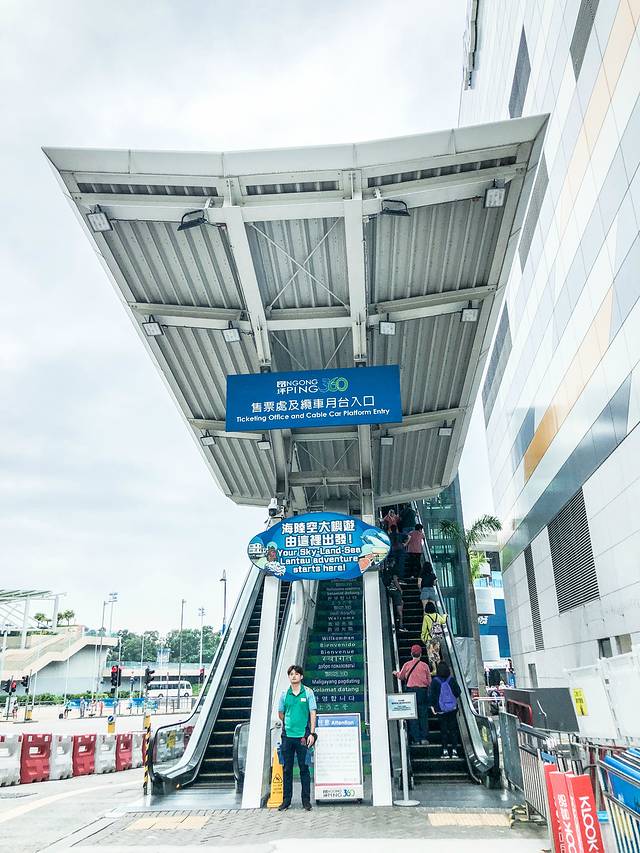 沙雕姐妹花暴走香港大澳，一个你没了解过的彩色离岛