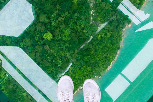 沙雕姐妹花暴走香港大澳，一个你没了解过的彩色离岛