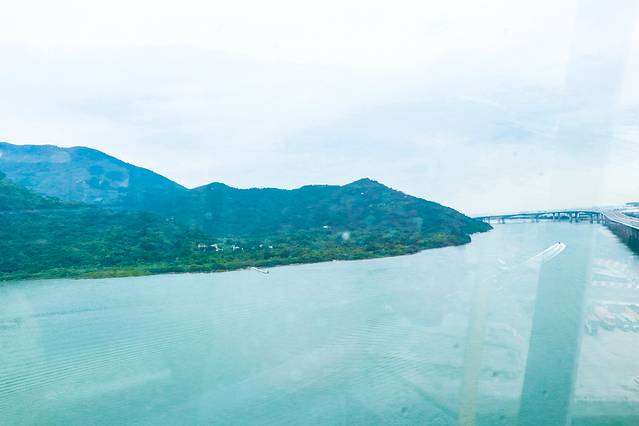 沙雕姐妹花暴走香港大澳，一个你没了解过的彩色离岛