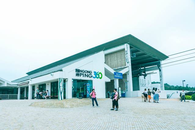 沙雕姐妹花暴走香港大澳，一个你没了解过的彩色离岛