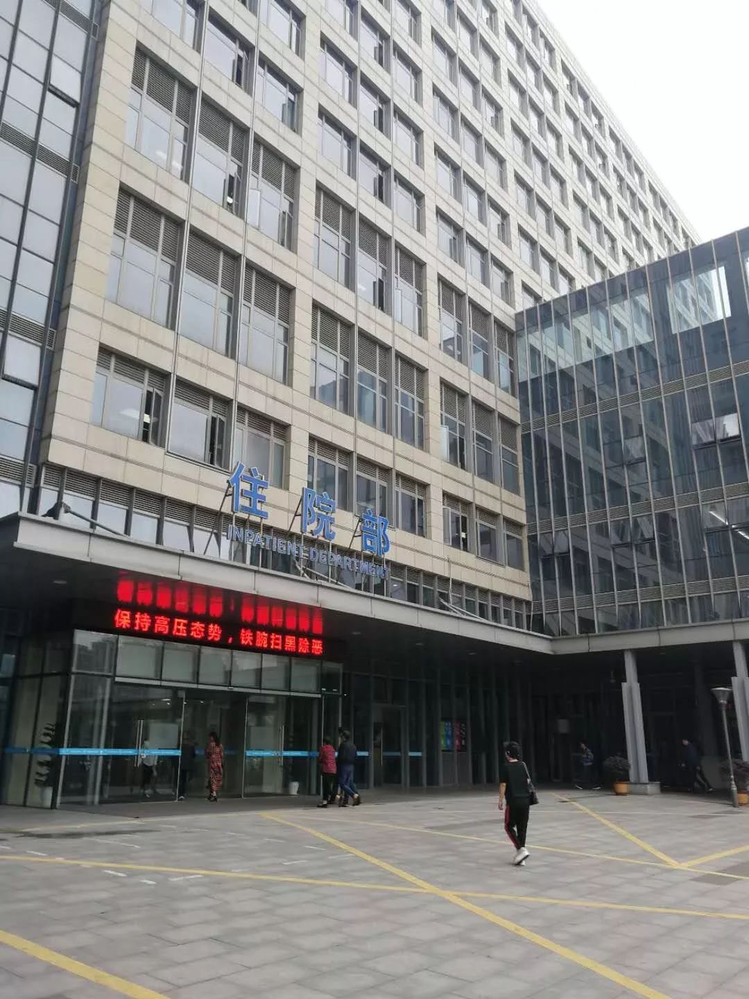 1岁男童误服降压药最新消息,4岁男孩误吃一盒降压药被救下