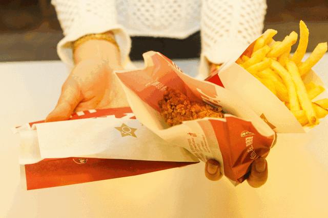 在西湖边种下一片“草原”！杭州这家肯德基“绿”了！种草指南在这里