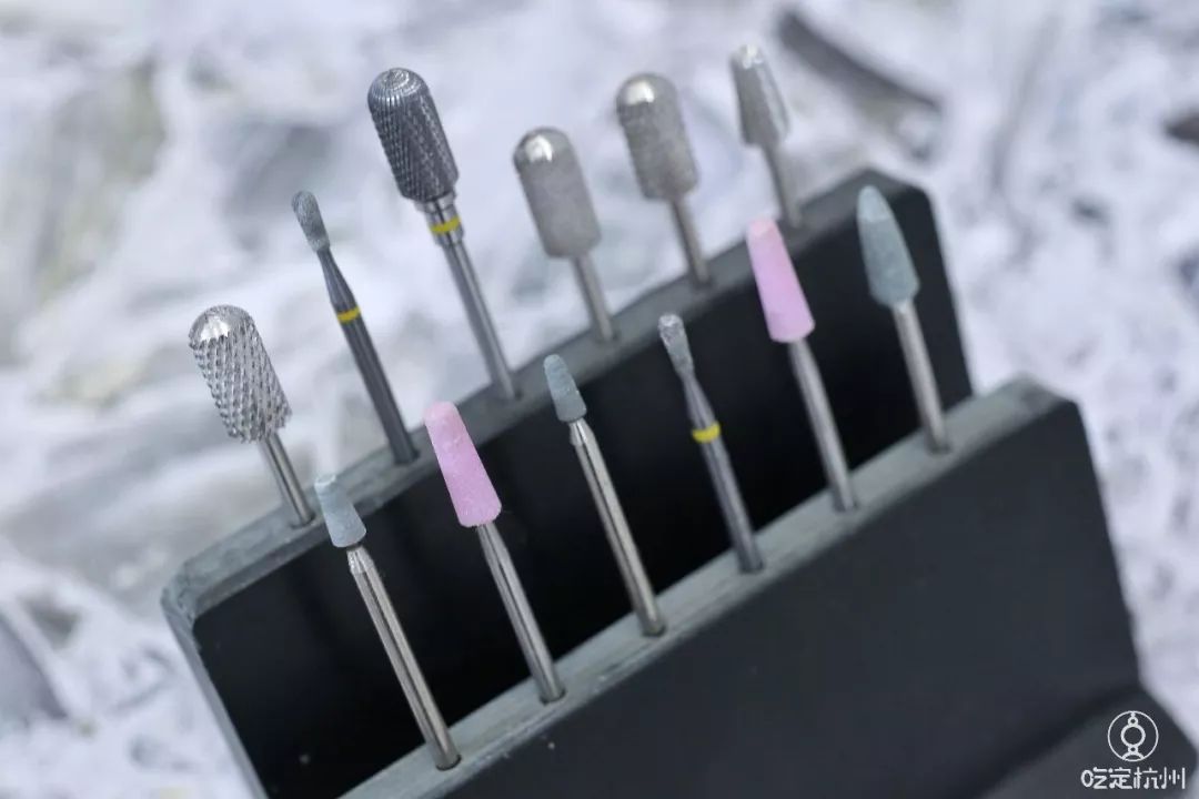 施华洛世奇美睫 (美睫沙龙美甲推荐)