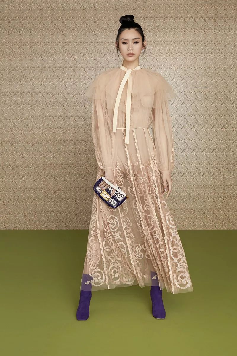 GUCCI、PRADA、LV...这些包包才应该是每个女生奋斗的目标