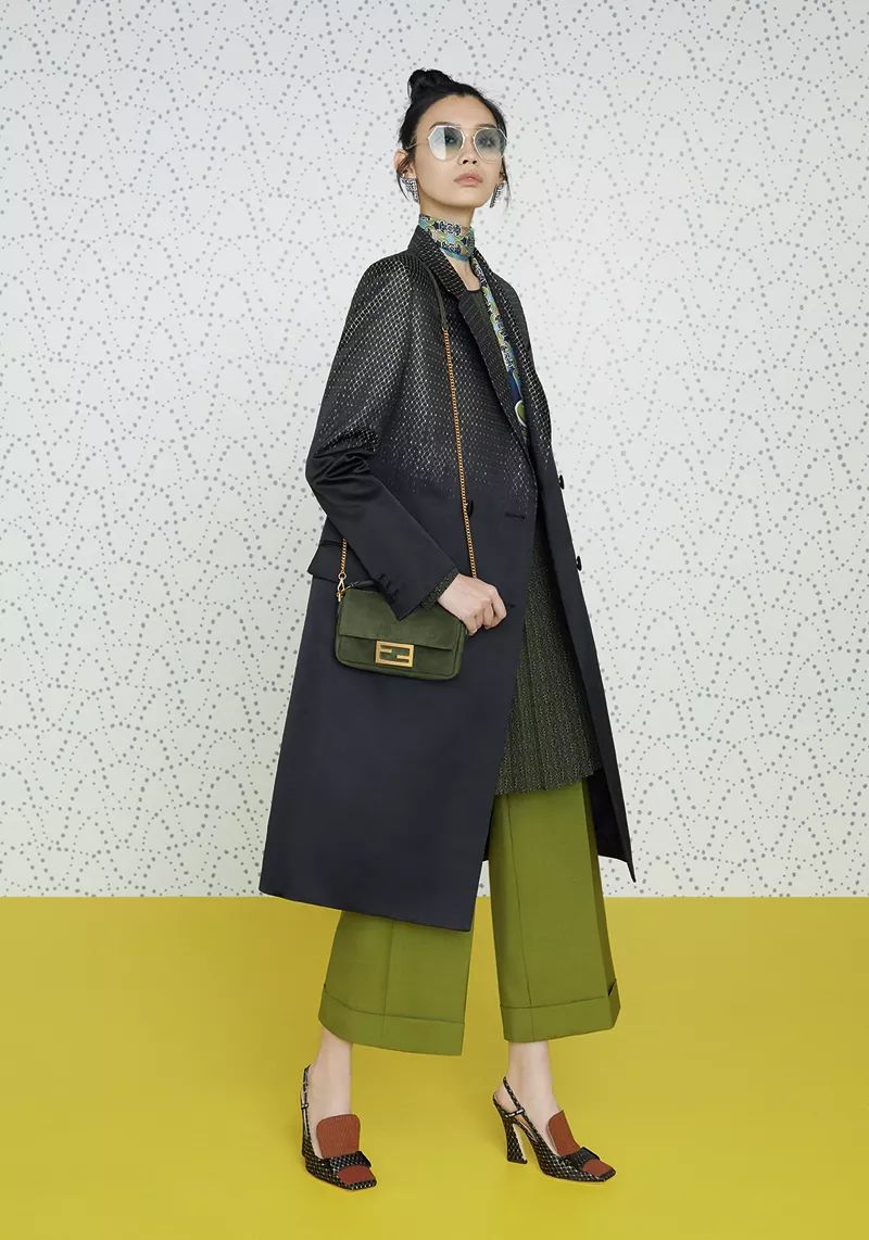 GUCCI、PRADA、LV...这些包包才应该是每个女生奋斗的目标