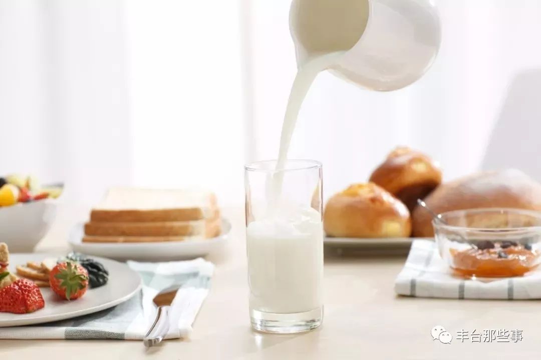 OMG!拿下万千家庭,一口就上瘾~~仅有1/1000的人才能喝到的“奶中贵族”,竟然是它