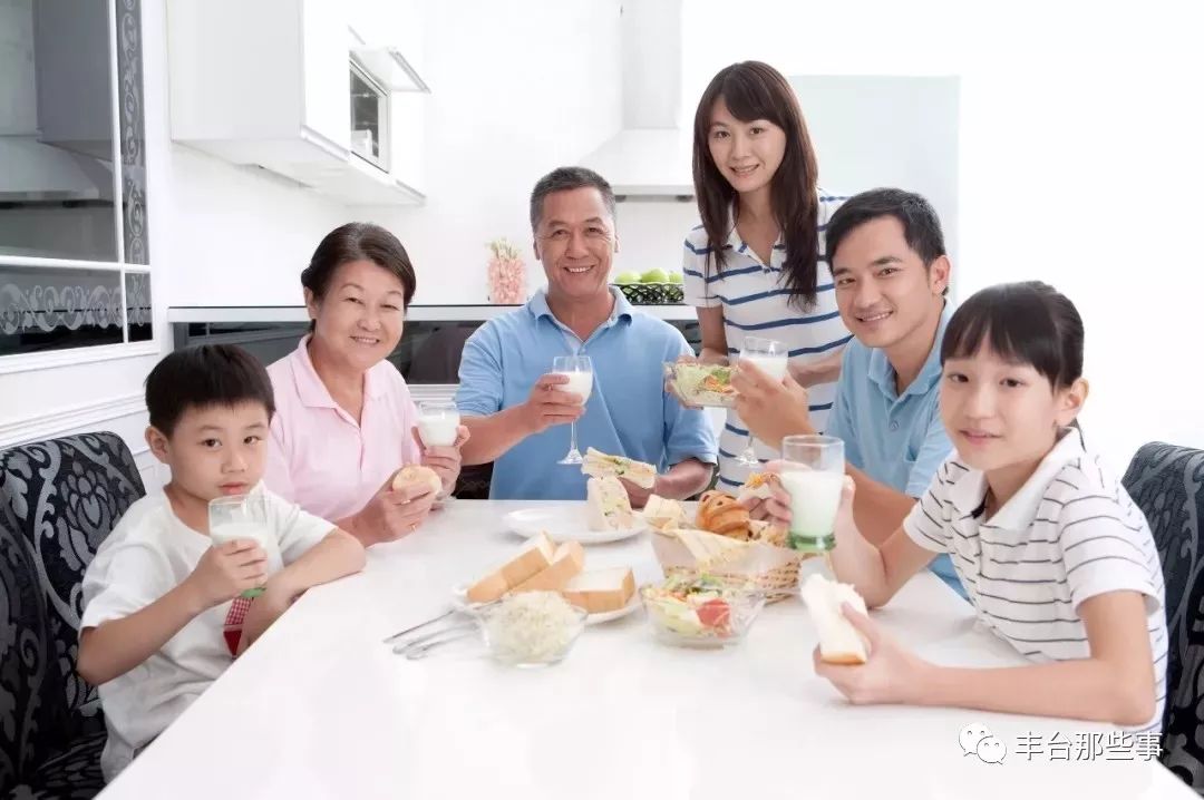 OMG!拿下万千家庭,一口就上瘾~~仅有1/1000的人才能喝到的“奶中贵族”,竟然是它