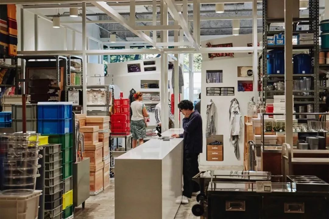 目前最实用的球鞋品牌是哪个,各大球鞋品牌哪个最强