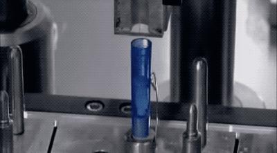 圆珠笔为什么能按动,圆珠笔为啥一按就弹出去了