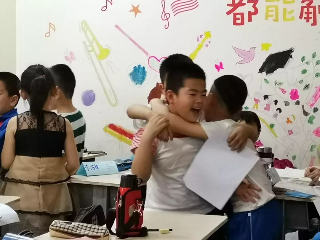 SEL课堂能乱成什么样儿?-记理心教育之小天鹅公益学校第四学期第二课