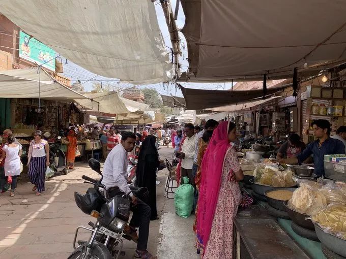 假设你要去印度请问需要注意什么,要去印度买什么东西