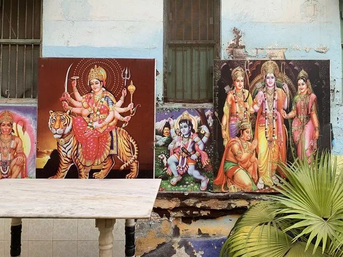 假设你要去印度请问需要注意什么,要去印度买什么东西