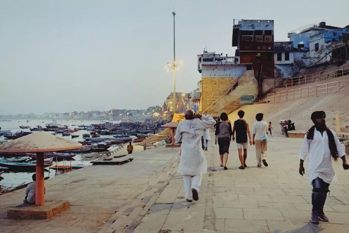 假设你要去印度请问需要注意什么,要去印度买什么东西