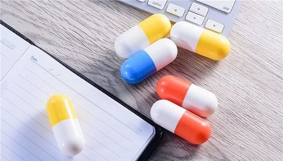 销售额363亿，平均客单价700，35岁以下用户增长……电视购物为啥还能这么火？