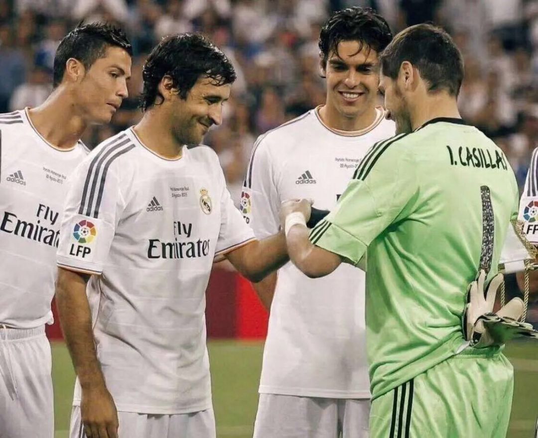 布冯对卡西切赫的评价,布冯卡西扑救