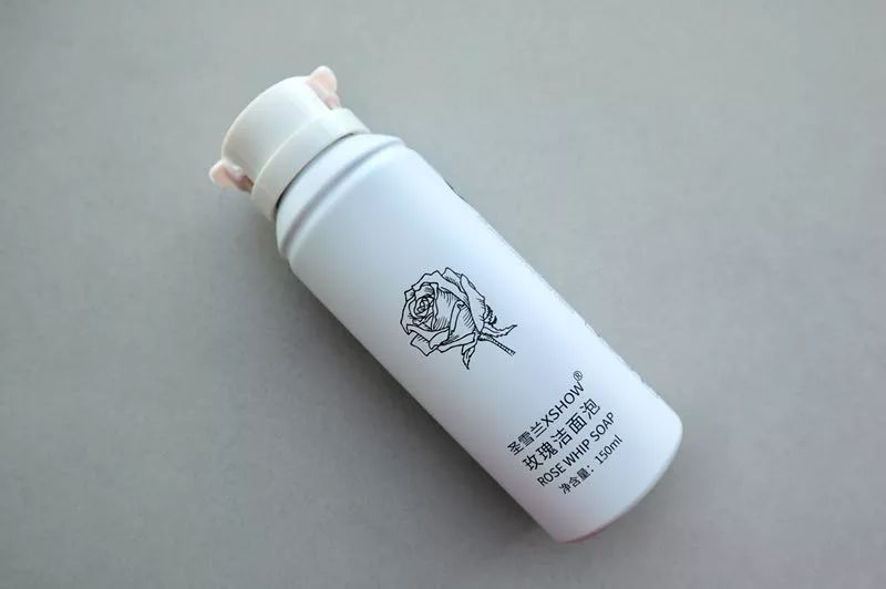 洗面奶避雷成分老爸评测,相宜本草慕斯洗面奶避雷