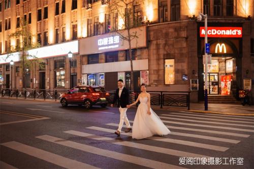 推荐青岛好的婚纱摄影,青岛婚纱摄影工作室哪个店好