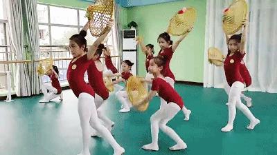 广州南沙区舞蹈培训学校,美到不行的舞蹈