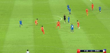 半场：李磊助吴曦破门吉翔伤退，国足1-0菲律宾