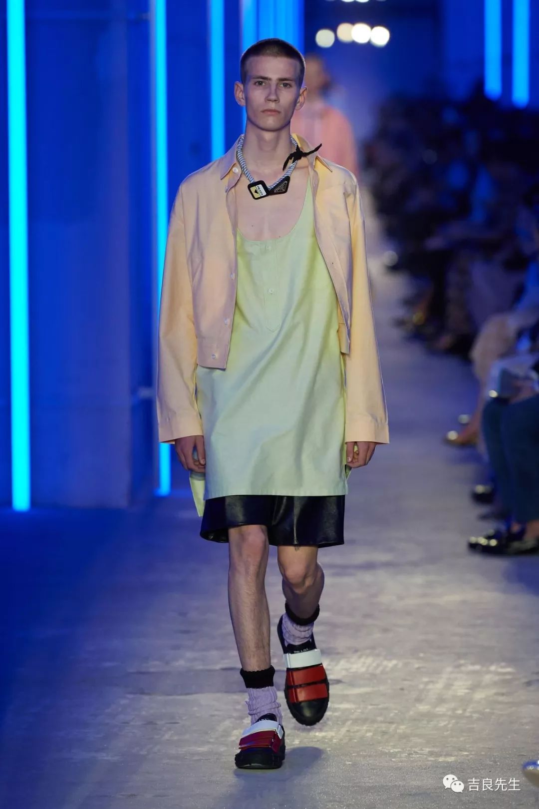 prada在上海开了菜市场在哪里,prada上海展会