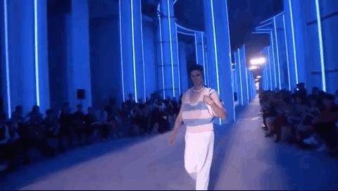 prada在上海开了菜市场在哪里,prada上海展会