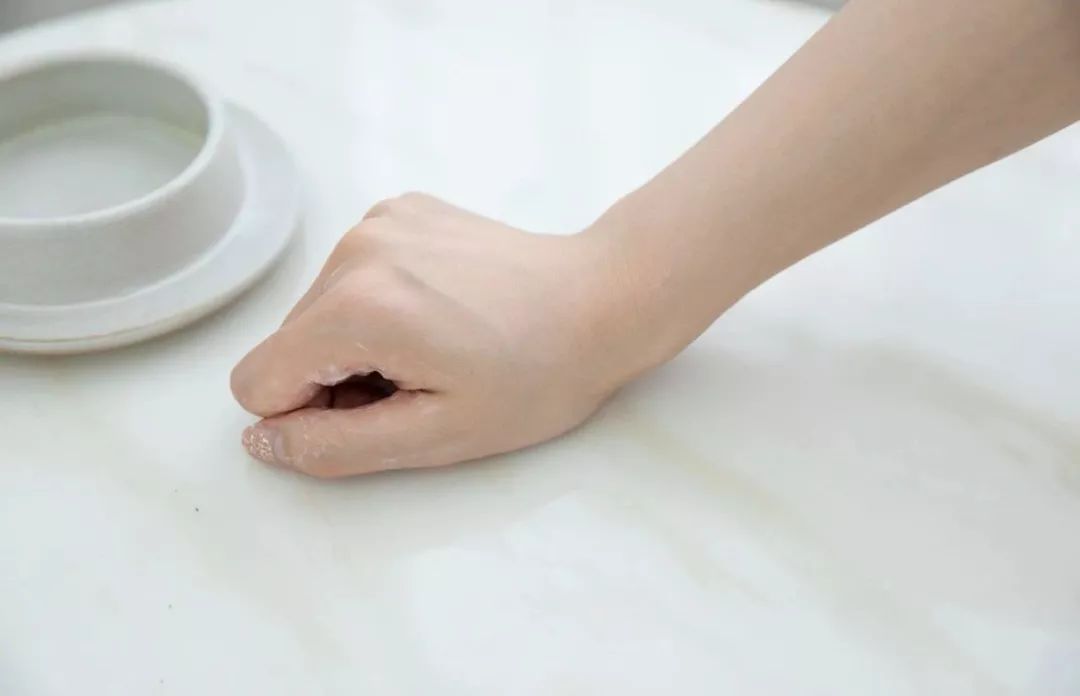 楼下超市隐形好物|专治所有女孩的夏日噩梦