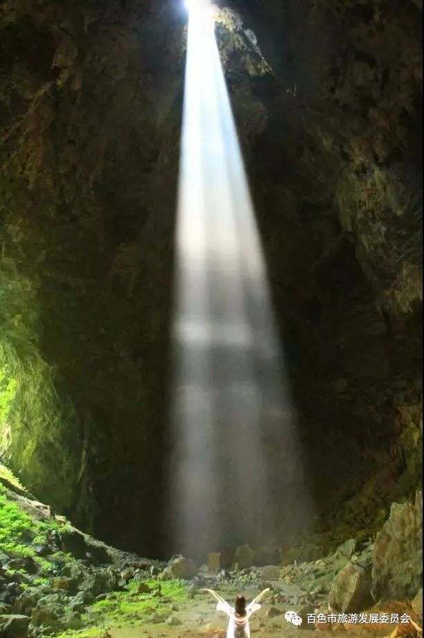 头条|小长假去哪儿？百色最值得玩的出游清单，赶快行动起来吧