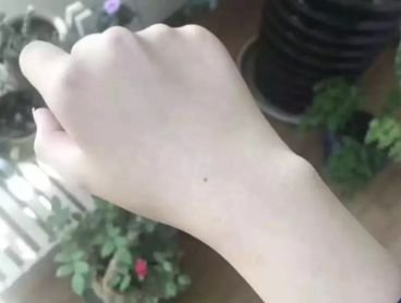 一白遮百丑闺蜜,一白美白丸真的有效果吗