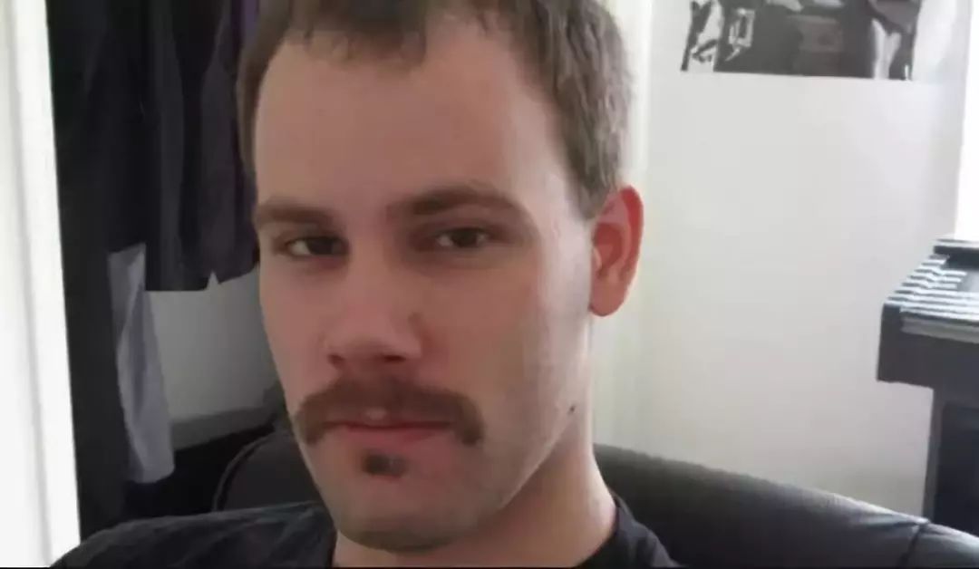 19岁嫩模定价30万,成交后全球配送!暗网操作只有你想不到,没有*兽禽**办不到