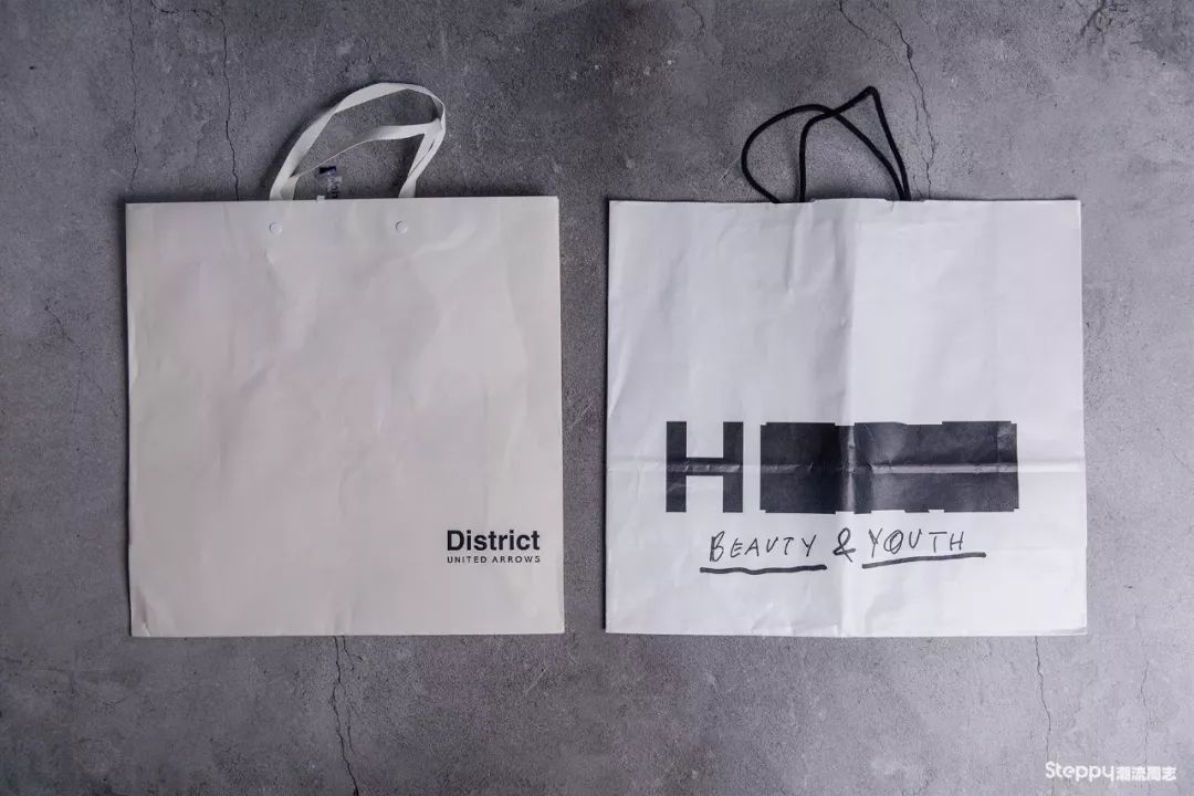 很想问问,你们有收集品牌包装袋或吊牌的癖好吗?