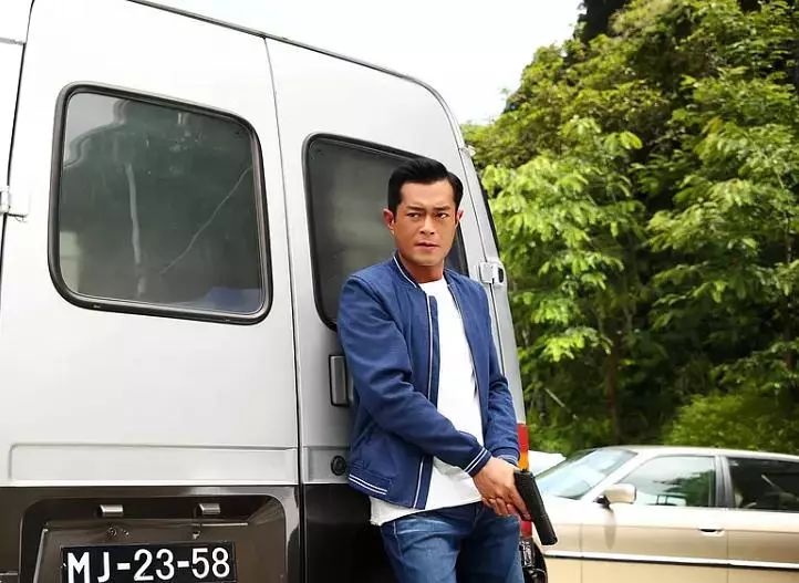 梁家辉演技变色龙,梁家辉追龙