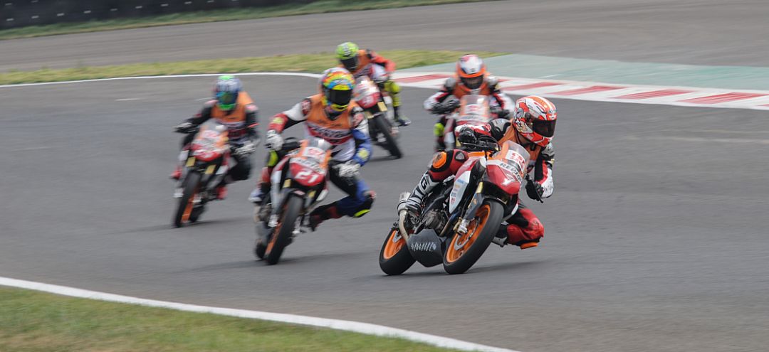 新国货雄起视频,国货高性能轮胎