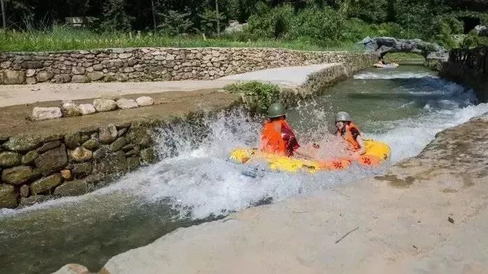 清远漂流开吗,清远古龙峡漂流哪个好玩