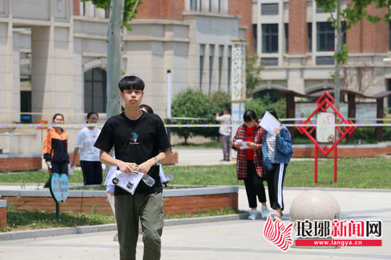 断臂维纳斯有多高,维纳斯厉害还是阿波罗厉害