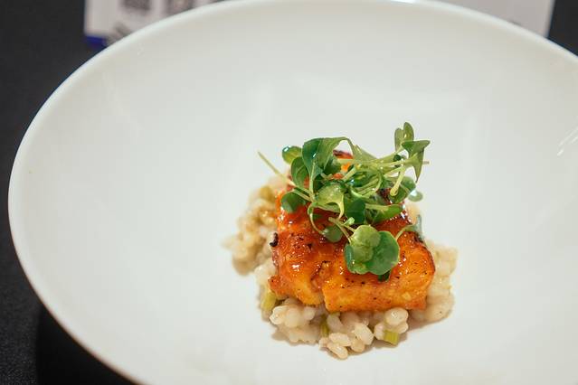 写旅行游记赚钱,韩国小众旅行团