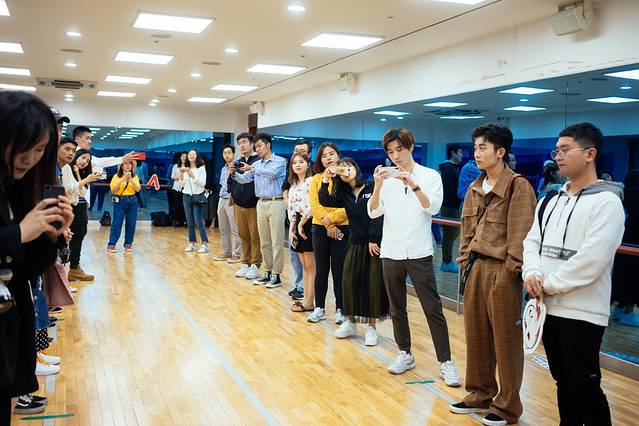 写旅行游记赚钱,韩国小众旅行团