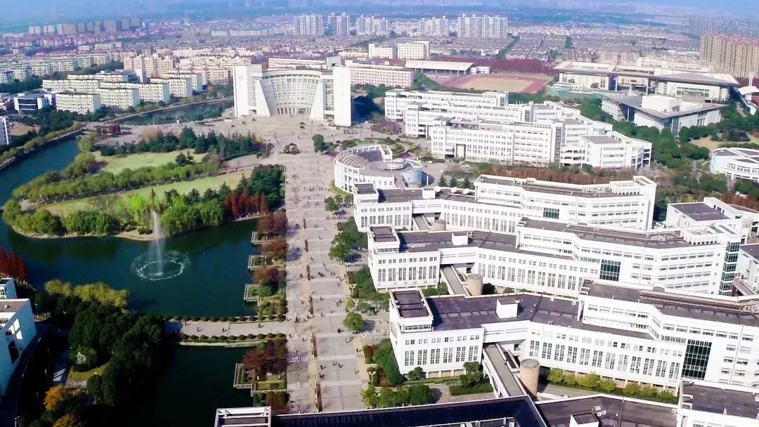 欢迎乘坐时光机！这里是上海大学宝山校区