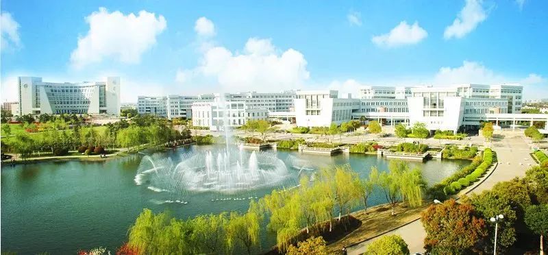 欢迎乘坐时光机！这里是上海大学宝山校区