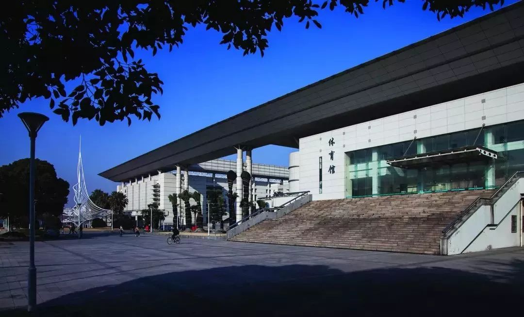 欢迎乘坐时光机！这里是上海大学宝山校区