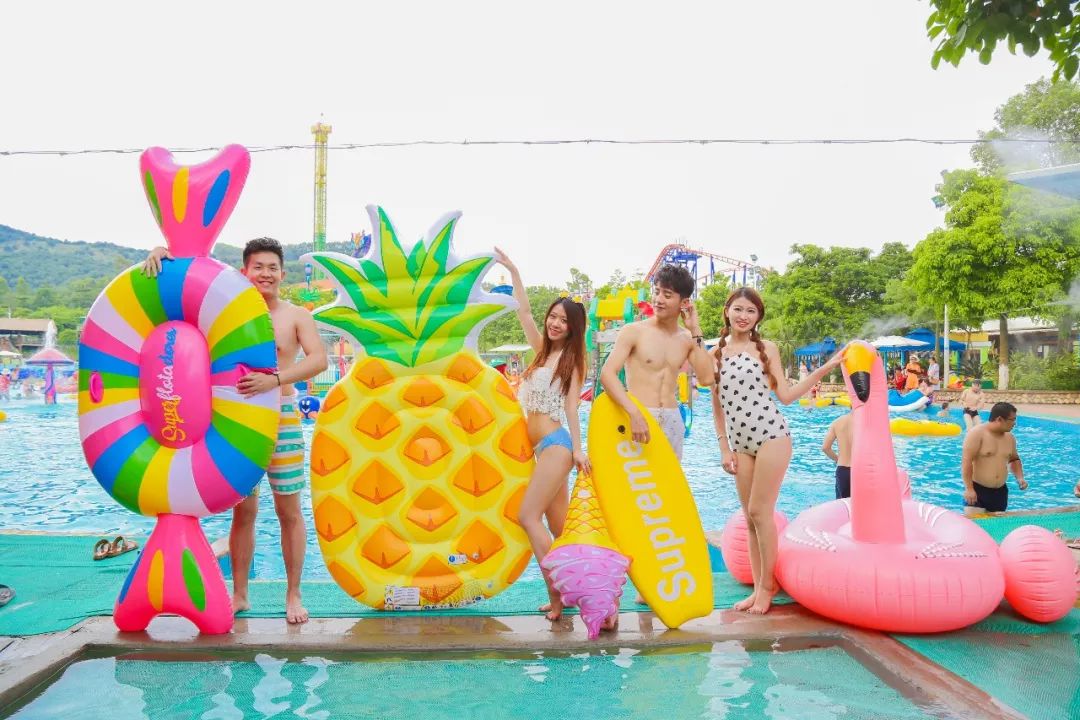 造浪池水滑梯,造浪池最好玩的水上乐园