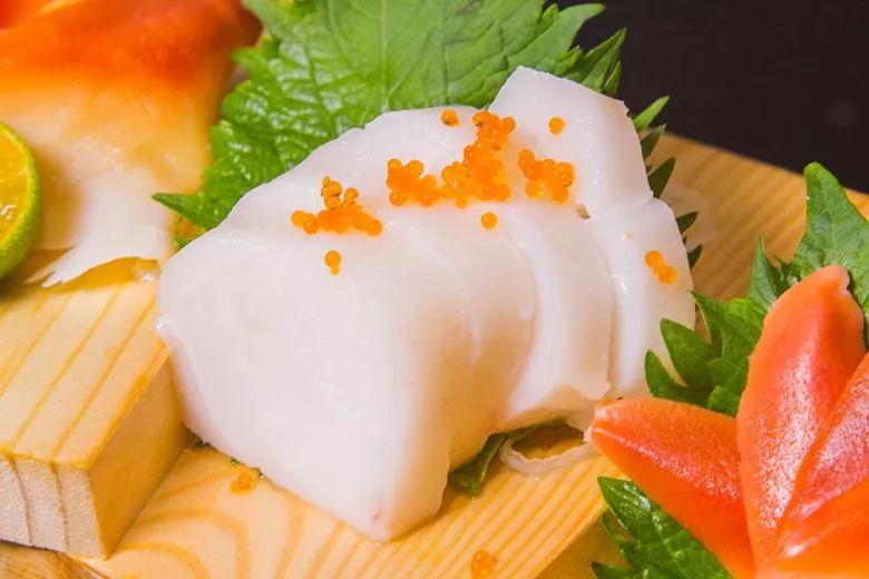 镇江宝藏日料店！15层生猛「云梯刺身」无限续，120+种自助不限量