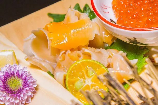 镇江宝藏日料店！15层生猛「云梯刺身」无限续，120+种自助不限量