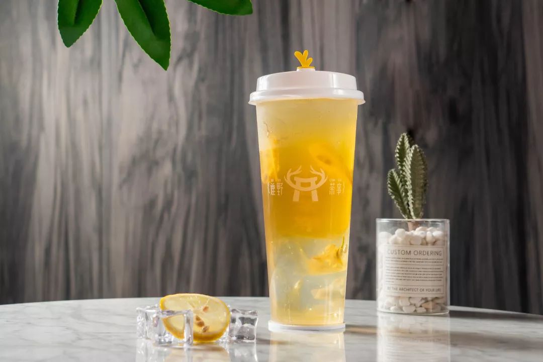 喝下一杯“星空”！探秘出片率200%的奶茶店，引众人打卡的秘密竟然是...