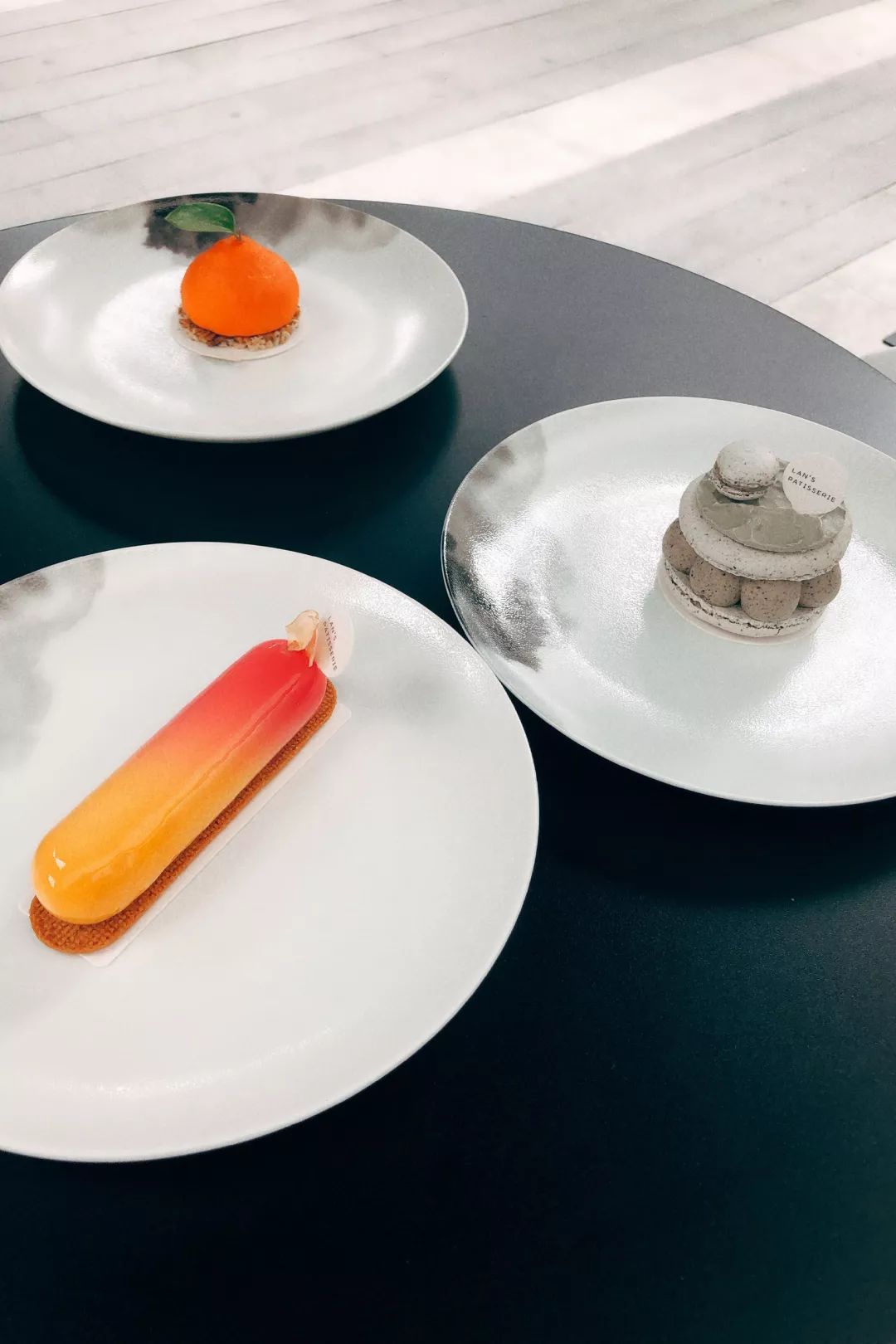 雨女有瓜|我去成都LV展出差的24小时吃成了真实的猪