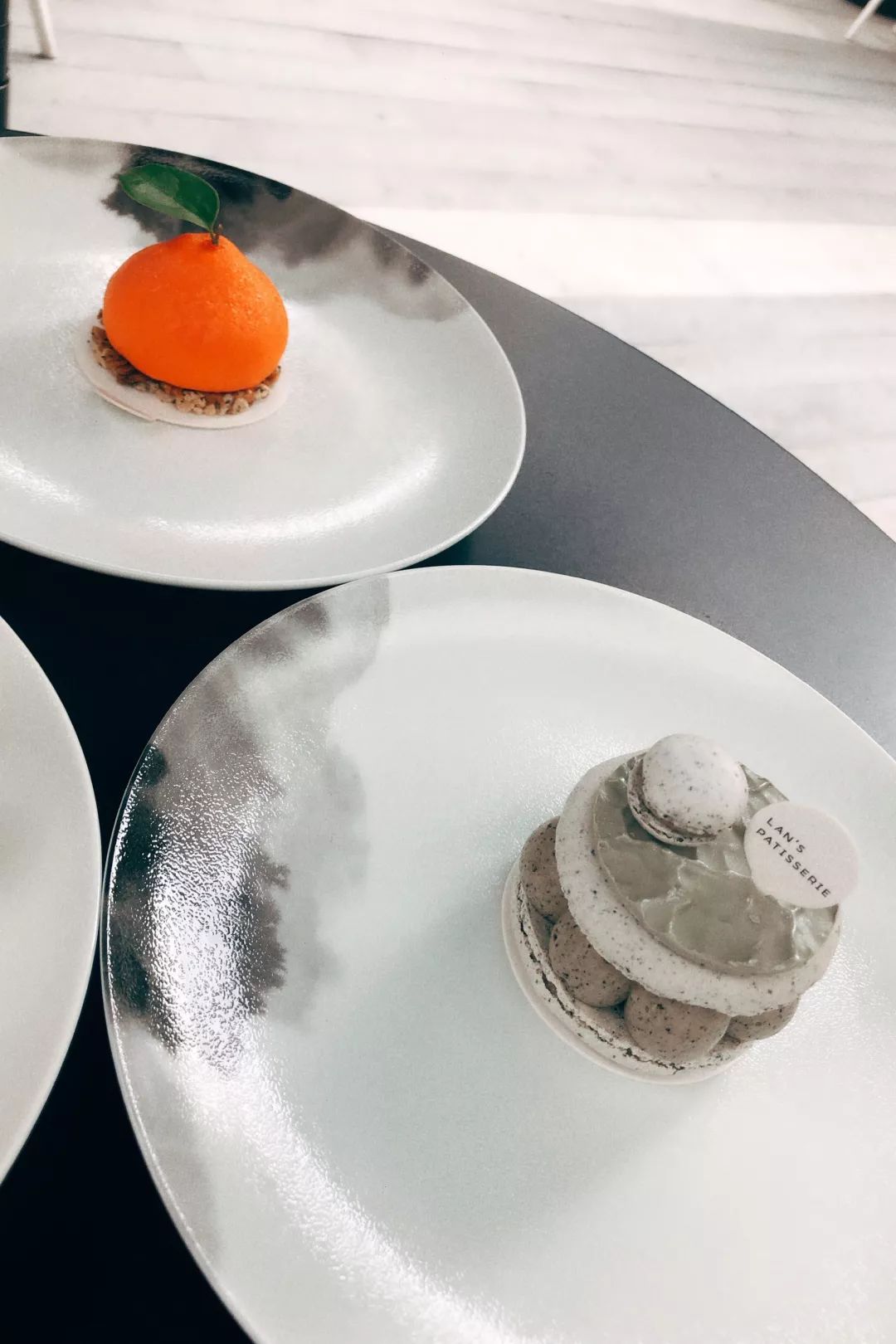 雨女有瓜|我去成都LV展出差的24小时吃成了真实的猪