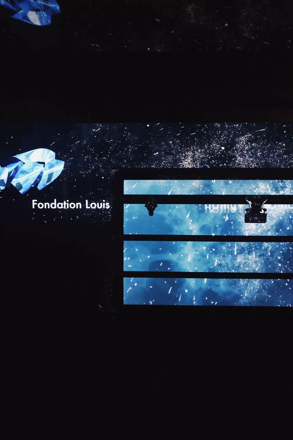 雨女有瓜|我去成都LV展出差的24小时吃成了真实的猪